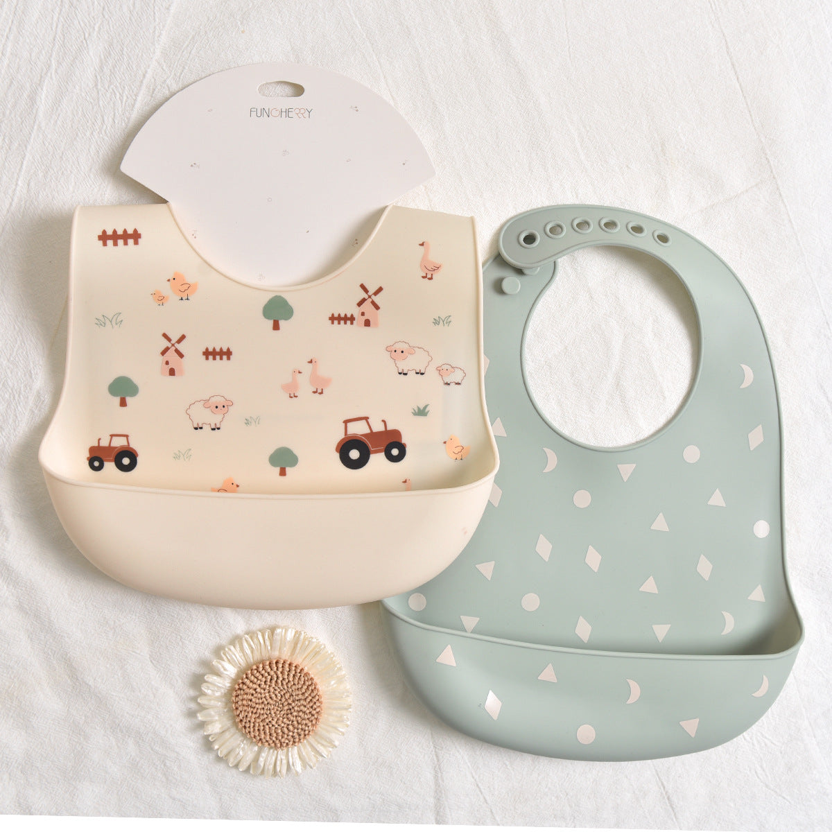 Children's Silicone Bibs, Baby 3D Bibs, Waterproof and Washable Feeding Bibs, Ultra-Soft Drool Bibs, Cartoon Wholesale - image 2