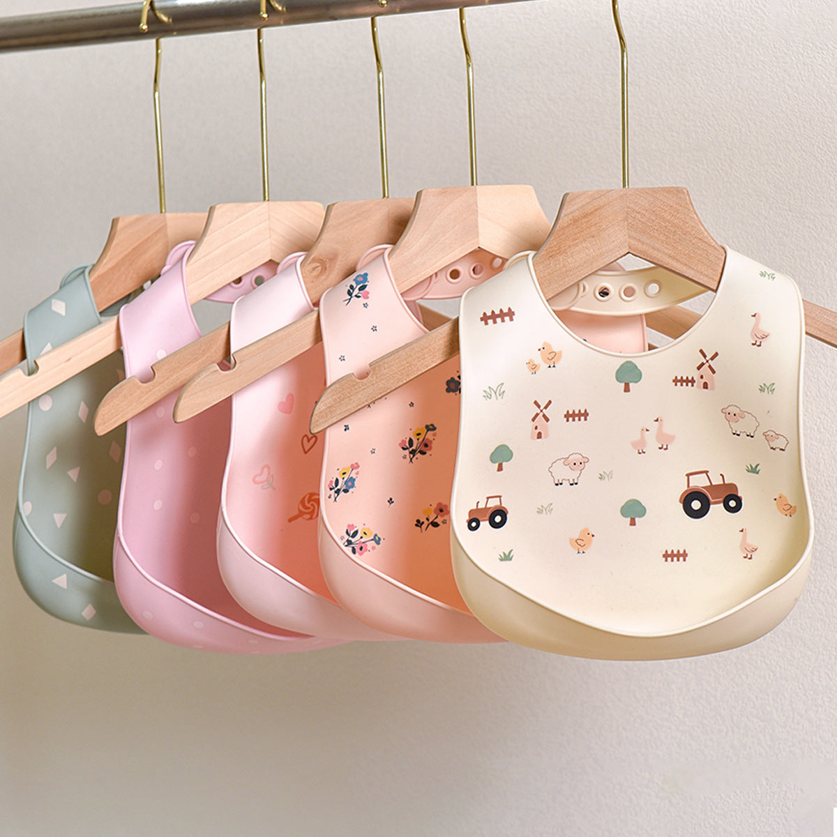 Children's Silicone Bibs, Baby 3D Bibs, Waterproof and Washable Feeding Bibs, Ultra-Soft Drool Bibs, Cartoon Wholesale - image 3