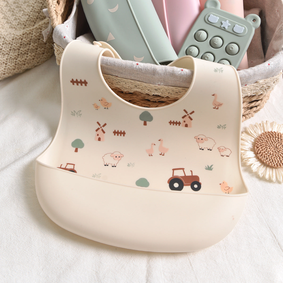Children's Silicone Bibs, Baby 3D Bibs, Waterproof and Washable Feeding Bibs, Ultra-Soft Drool Bibs, Cartoon Wholesale - image 4