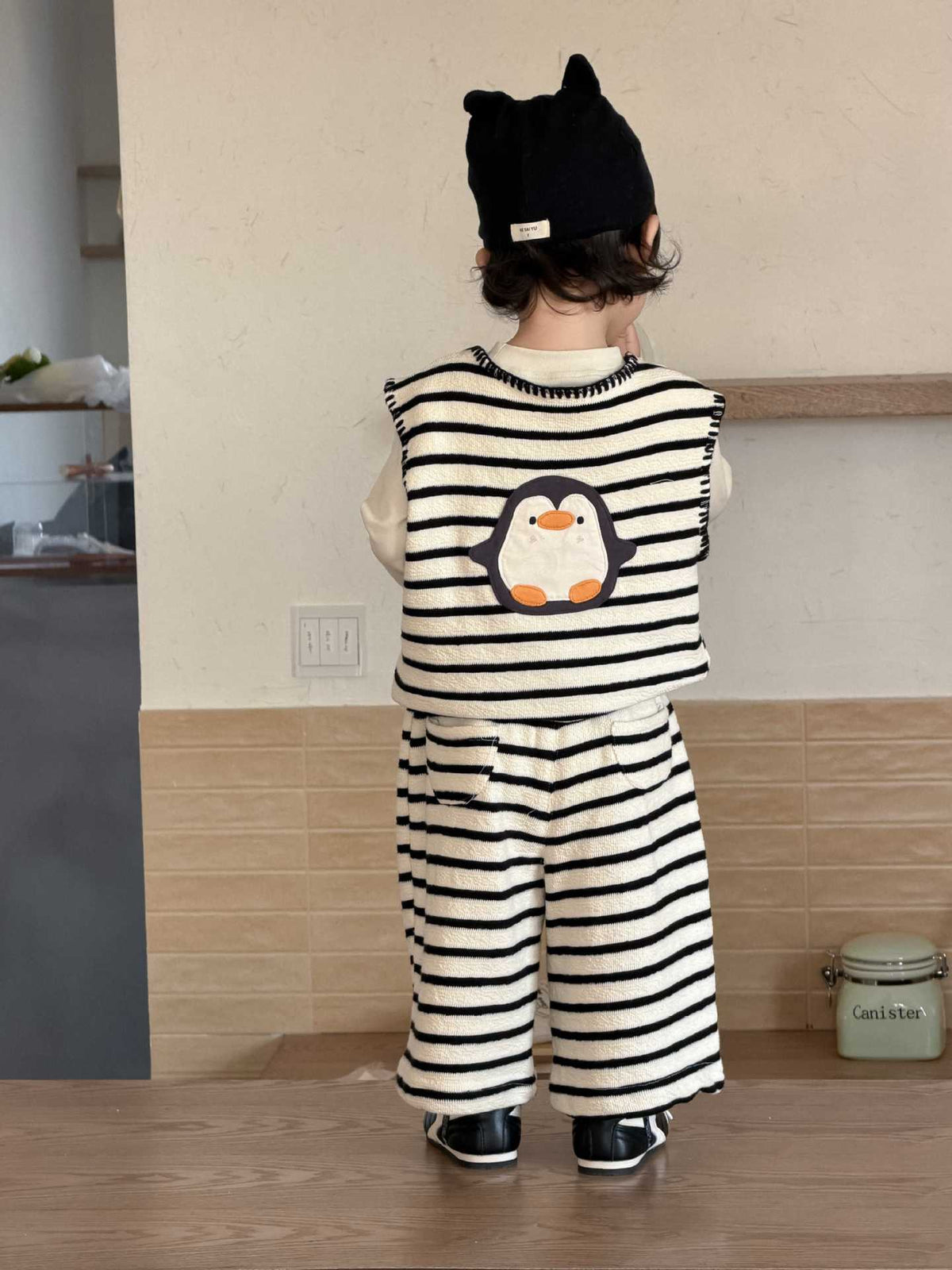 Baby Autumn Clothes 2026 New Korean Style Kidsren's Clothing Autumn Style Boys' Penguin Stripesd Vest Suit - image 4