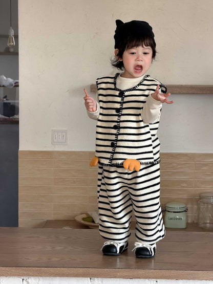 Baby Autumn Clothes 2026 New Korean Style Kidsren's Clothing Autumn Style Boys' Penguin Stripesd Vest Suit - image 5