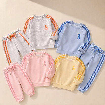 Children's two-piece sports sweatshirt set with long sleeves, trousers, and an embroidered pattern