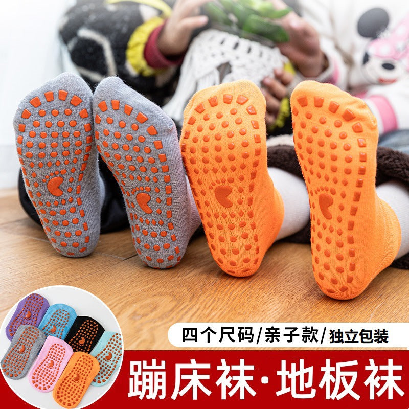 Manufacturer Wholesale Baby Floor Socks Indoor Trampoline Children's Non-Slip Silicone Sock Covers Early Education Walking Children's Floor Socks - image 1