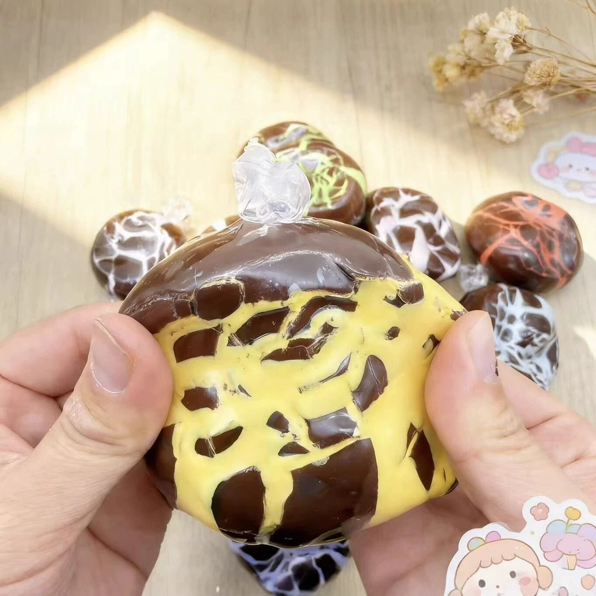 Cross-Border Mint Matcha Black Chocolate Handmade Balls That Make a Crunchy Sound When Crushed, Stress-Relieving, Moldable Toy with Slow Rebound - image 4