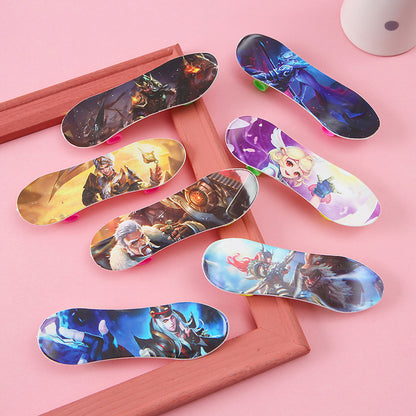 Cartoon finger skateboard model toy, creative mini desktop gift, street vendor supply, children's prize toy - image 2