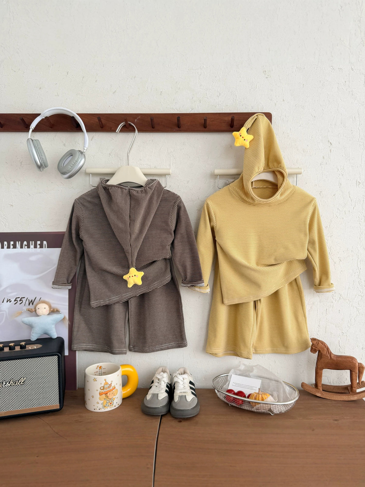 【Parent-child】Autumn Korean-style striped off-shoulder casual hooded sweatshirt set for boys and girls, two-piece set - image 2