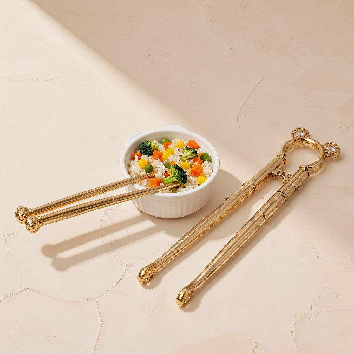 Children’s polypropylene training chopsticks with an automatic return mechanism