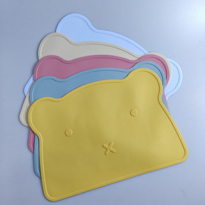 Bear-shaped silicone placemat for children, non-slip, heat-resistant, waterproof, baby and infant dining table mat, food-grade bowl mat, tableware - image 1