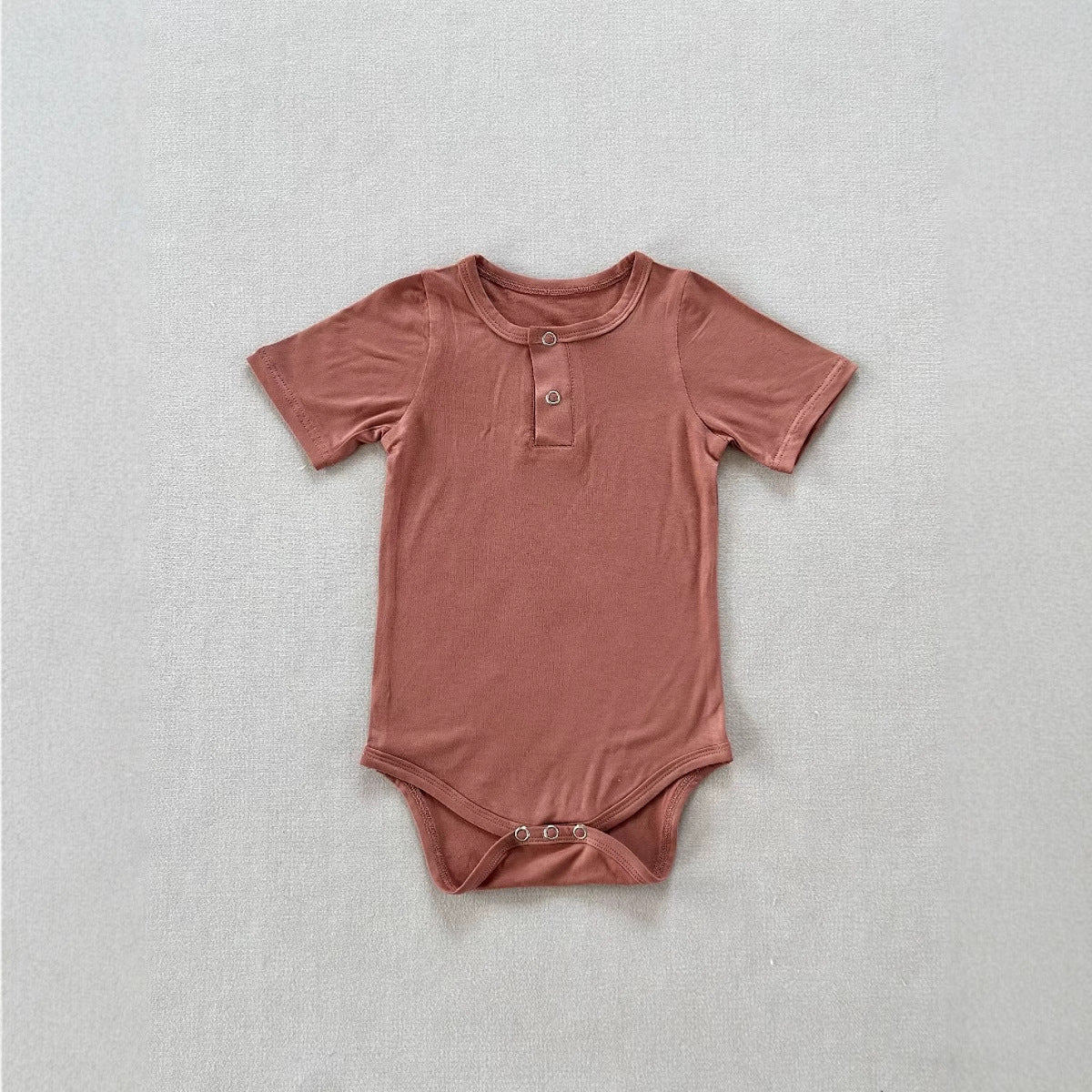 Class a Breathable Bamboo Fiber One-piece Bodysuit for Baby