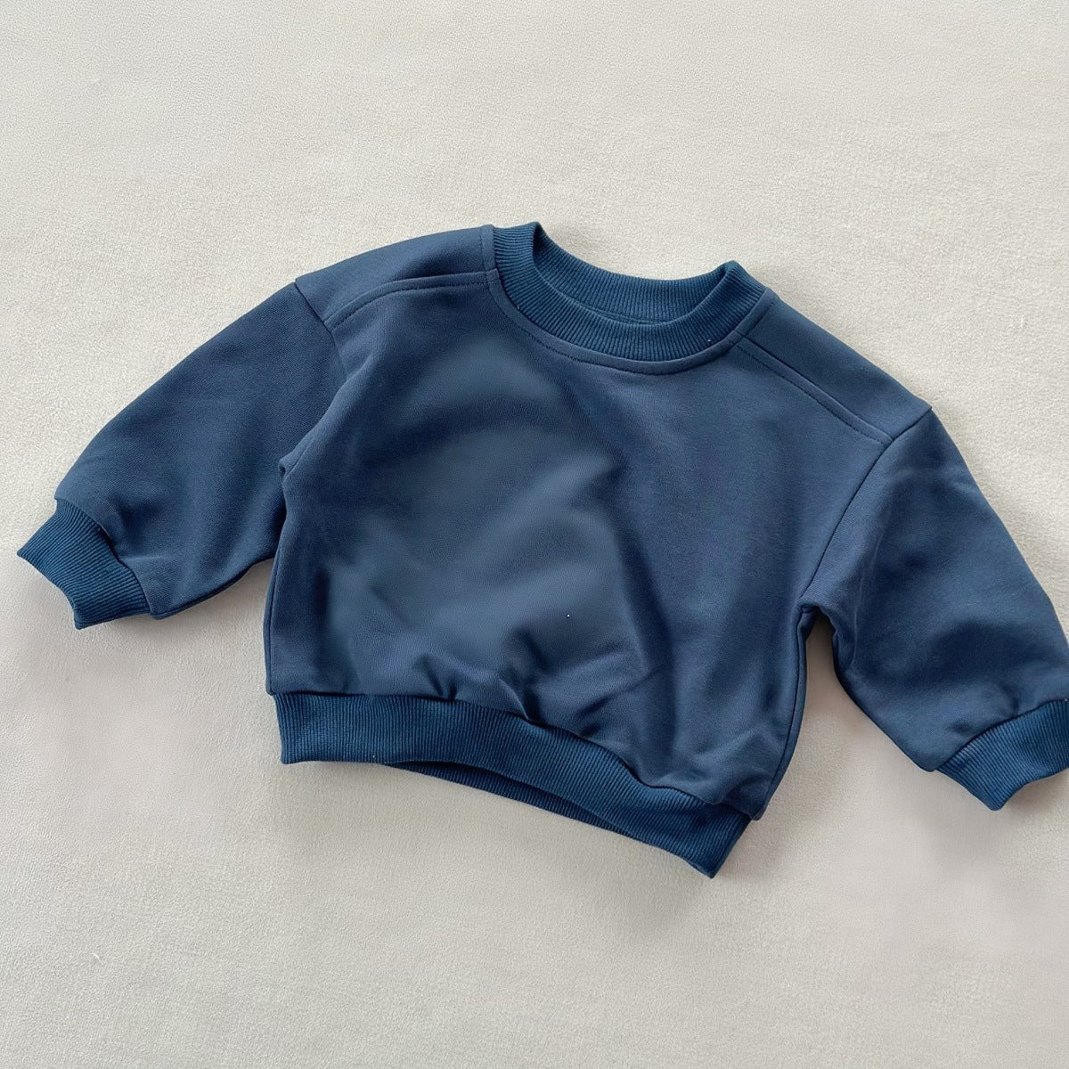 New Style Round-neck Solid-colored Terry-fleece Sweatshirt for