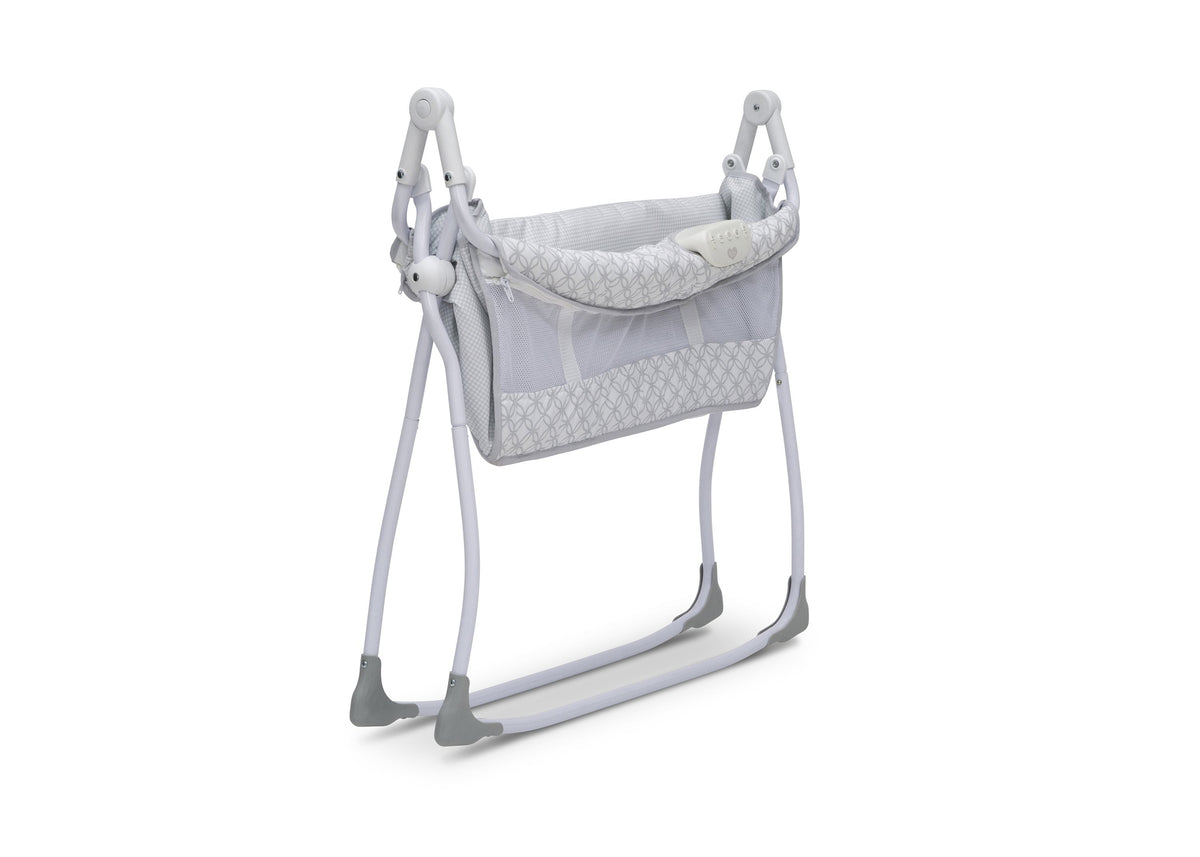 Newborn Soothing Sleeper Bassinet