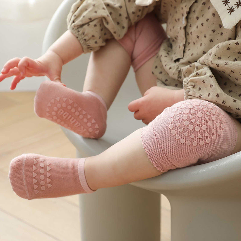 Autumn and Winter New Baby Knee-Protecting Socks Set, Baby Crawling and Walking Socks, Non-Slip Children's Cartoon Cute Infant Socks - image 1