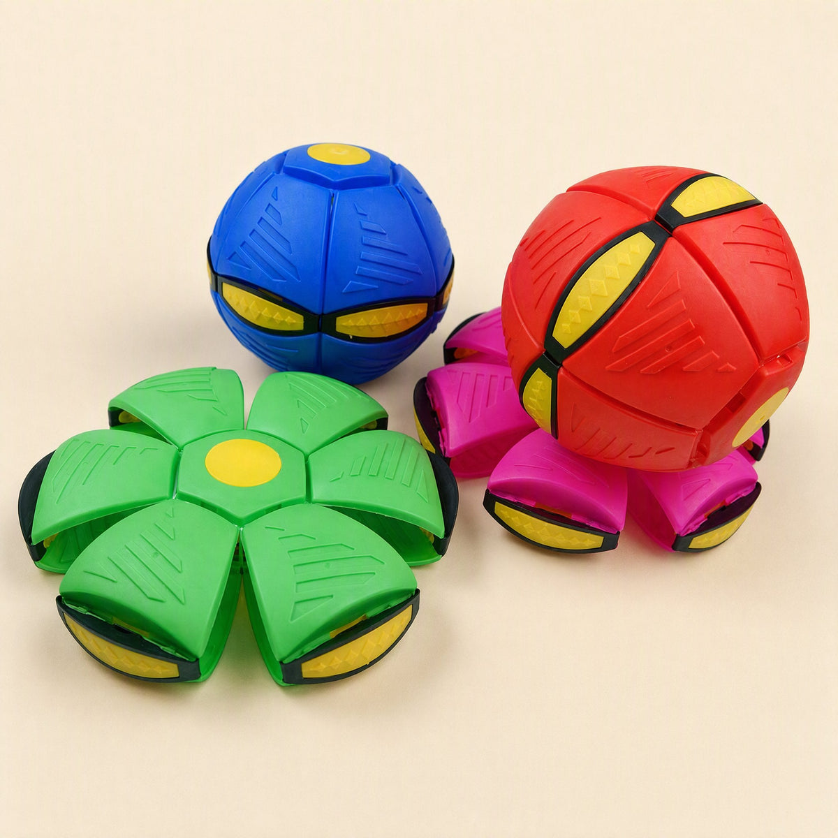 Flying saucer-shaped bouncing ball toy - view 5