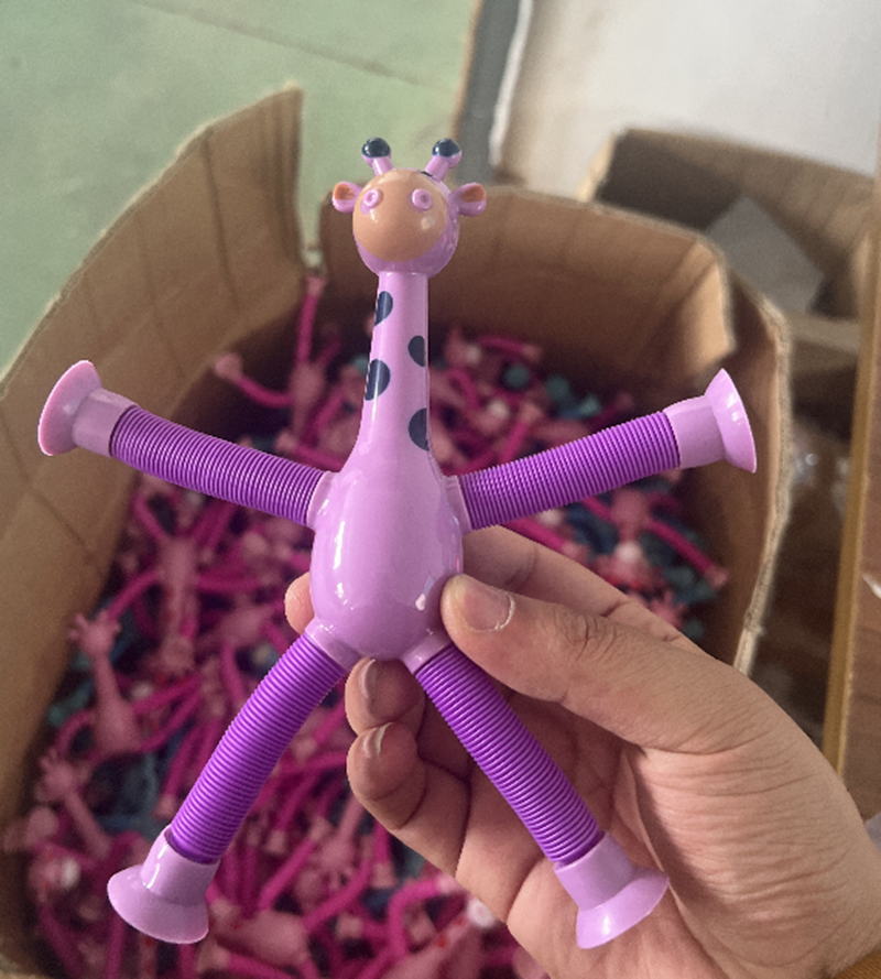 Giraffe Pop-Tube Toy