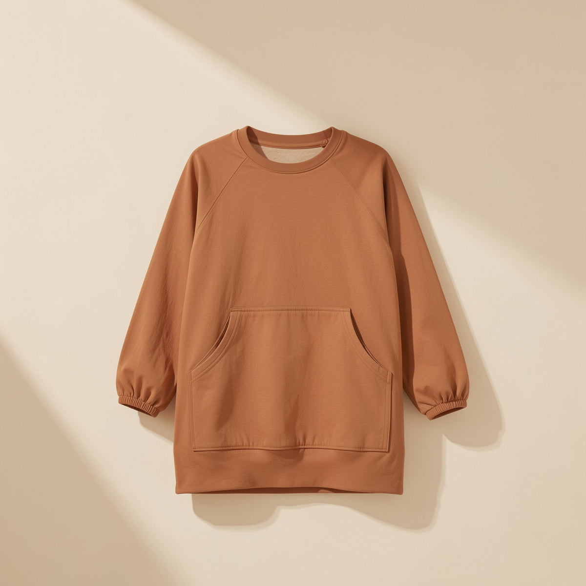 Children's solid-color long-sleeved smock described as water-repellent and stain-resistant