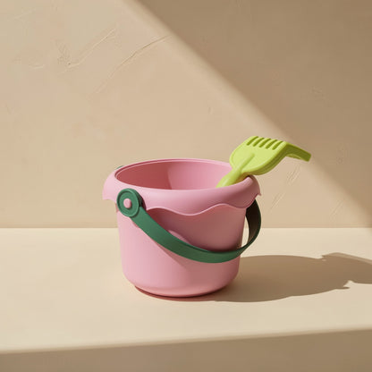 Soft rubber children's beach bucket toy - view 2