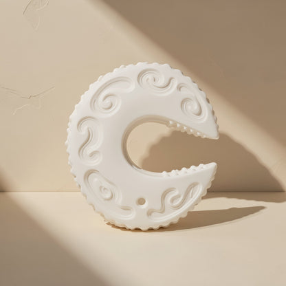 Silicone Nordic door clip and stopper described as anti-pinch and anti-lock - view 2