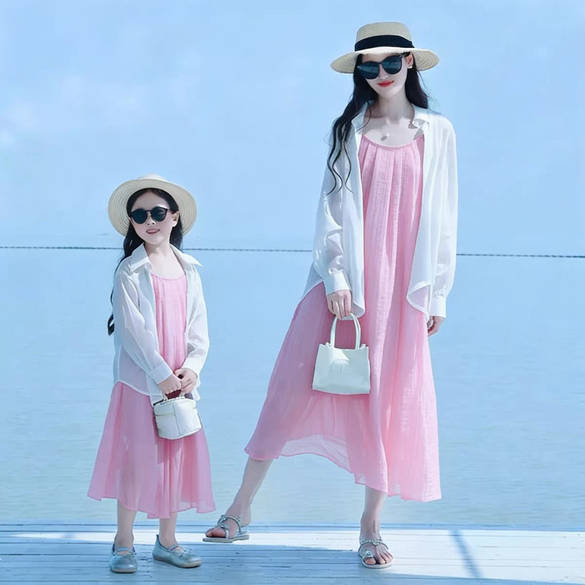 Parent-Child Clothing Summer Hainan Sanya Yunnan Seaside Vacation Dopamine Mother-Daughter Clothing Loose Beach Chiffon Dress - image 1