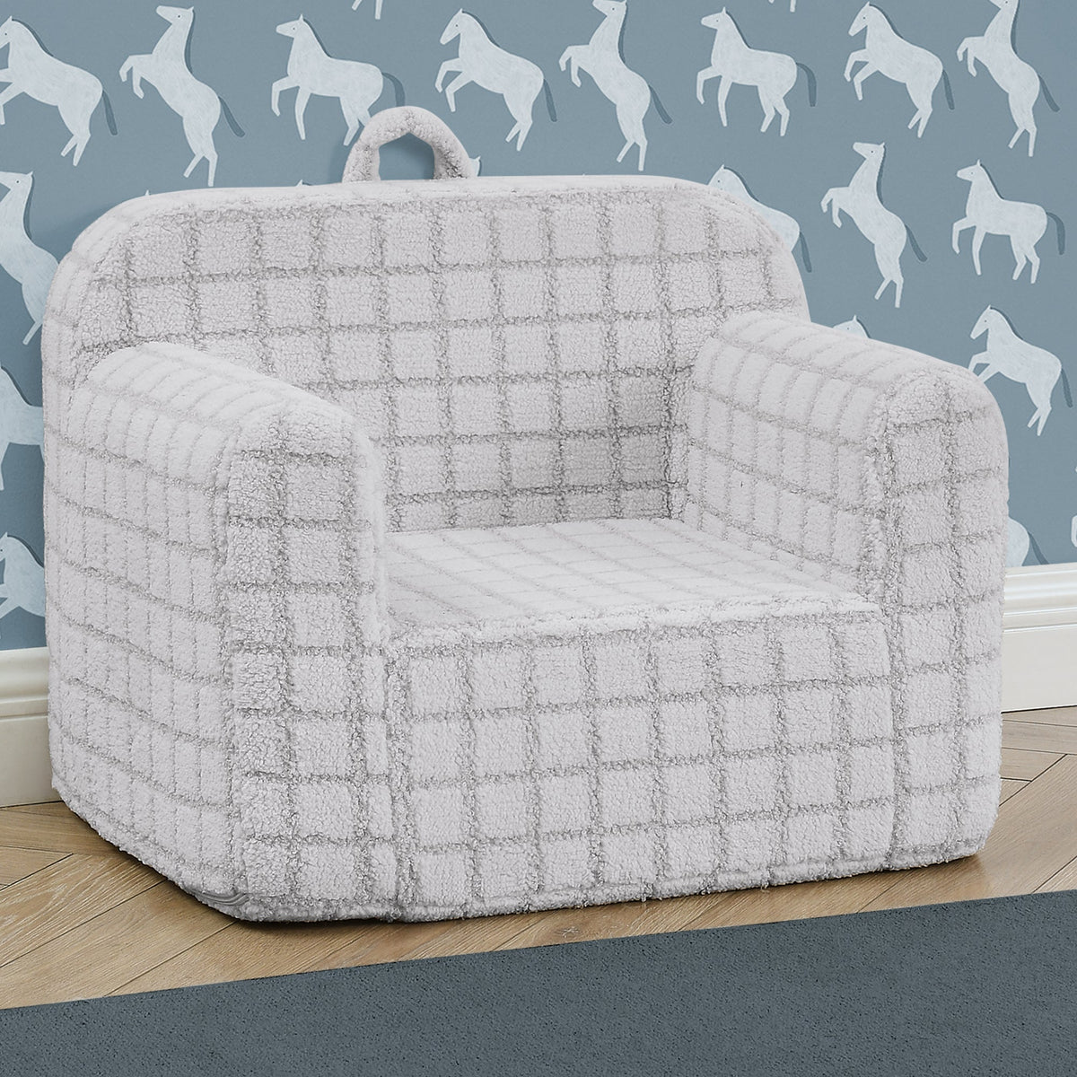 Checkered Cozee Chair