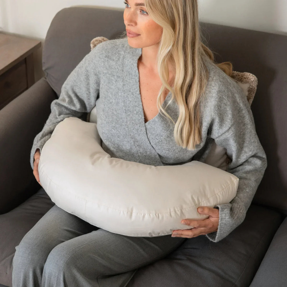 Organic Cotton & British Wool Nursing Pillow - Bottle & Breastfeeding