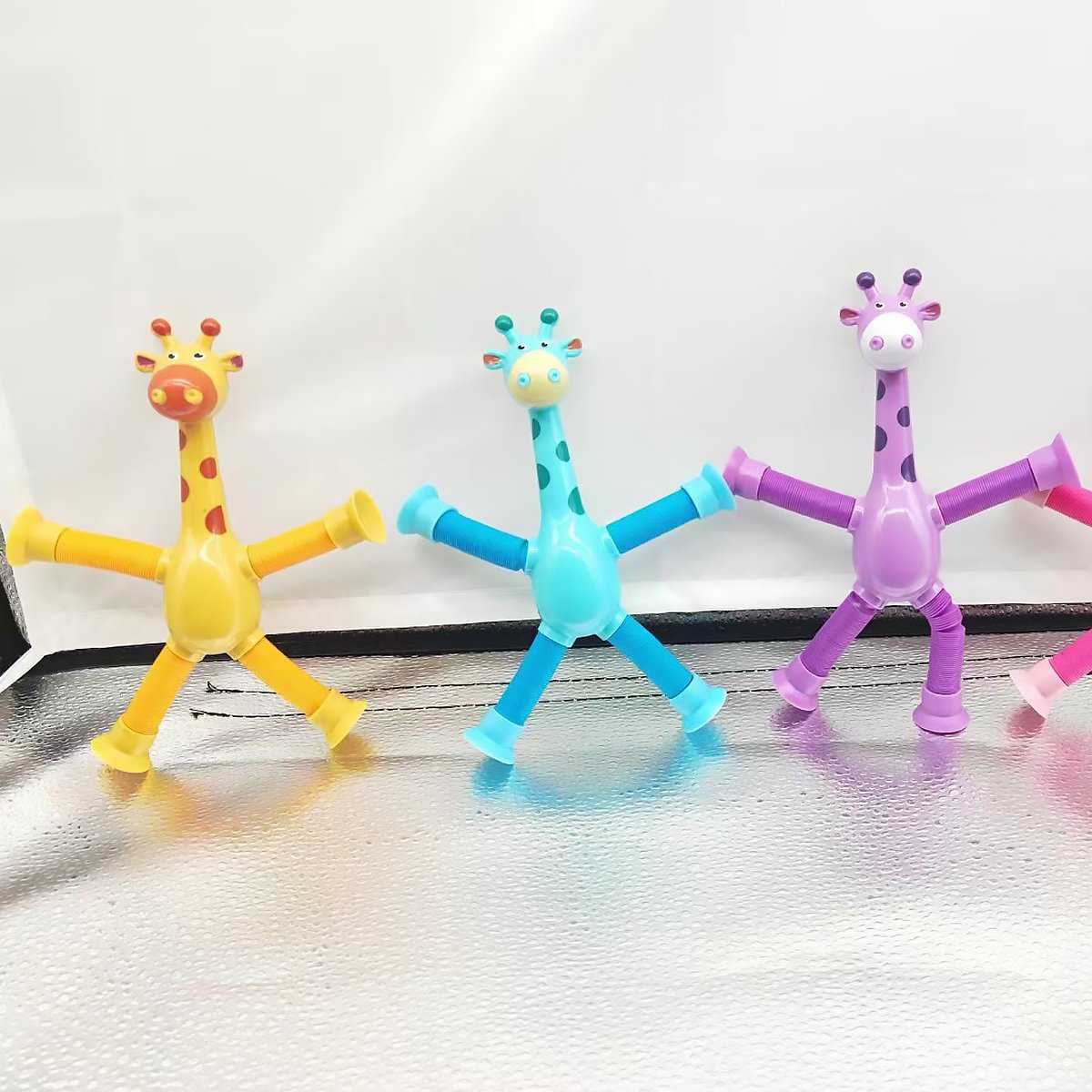 Giraffe Pop-Tube Toy