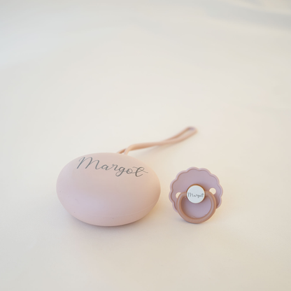 Frigg Rubber Latex Pacifier & JBØRN Pod